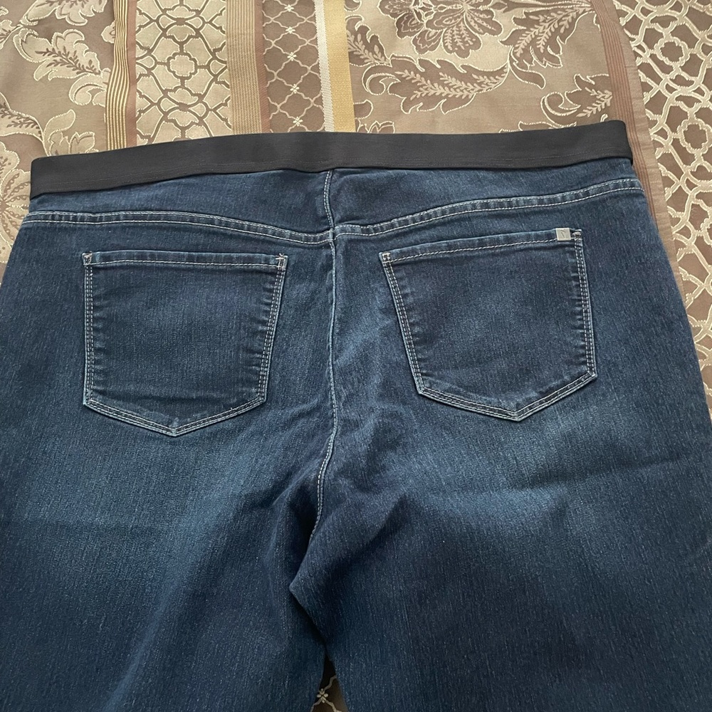 Simply Vera. Vera Wang Pull-on Jeggings. Size 20W Tall. - Picture 4 of 8